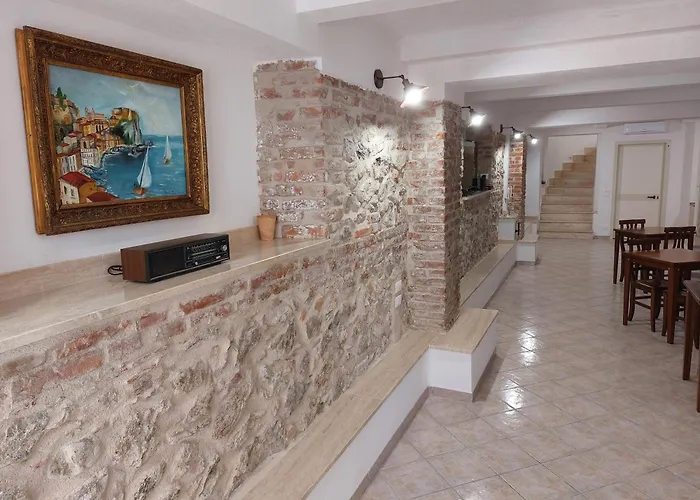 ベッド・アンド・ブレックファスト La Filanda 4*